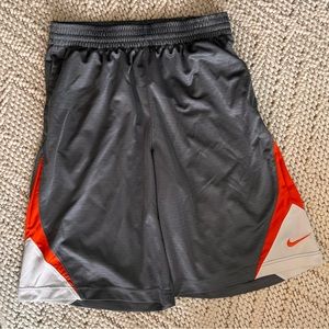 🏀 Men’s Nike Sz Large Basketball Shorts Orange Gray White